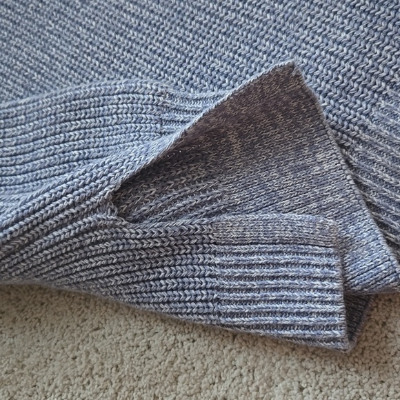 Womens Top - Picture 4 of 5